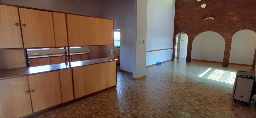 4 Bedroom Property for Sale in Panorama Free State